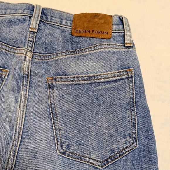 Denim Forum ARITZIA The Arlo High Rise Straight Leg Jeans 30L Size 25 - Picture 12 of 16